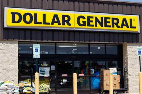 Dollar General Franchise: 2023 Cost, Fees & Profit