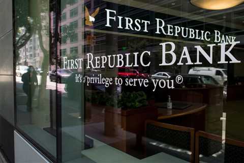 Clients bolting First Republic test wealth advisors' staying power