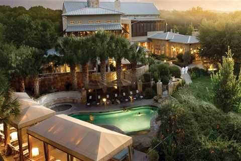 Experience Luxury and Relaxation in Central Texas