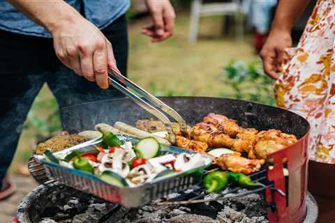 Autumn heat leads to unseasonal spike in barbecue food sales – as rate of food inflation starts to..