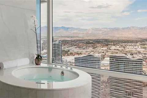 Experience the Best of Las Vegas in Luxury Suites