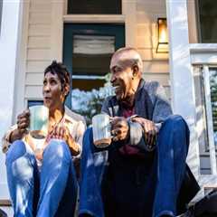 Navigating Urangan's Real Estate Buyers Market: Why The Right Agent Matters